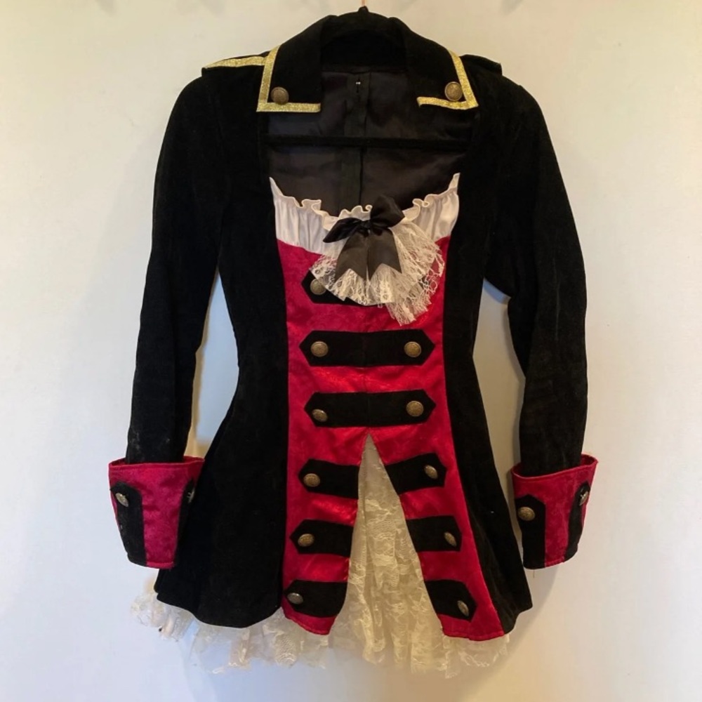 Women’s Halloween Pirate Costume / Dress, sz. XS/S